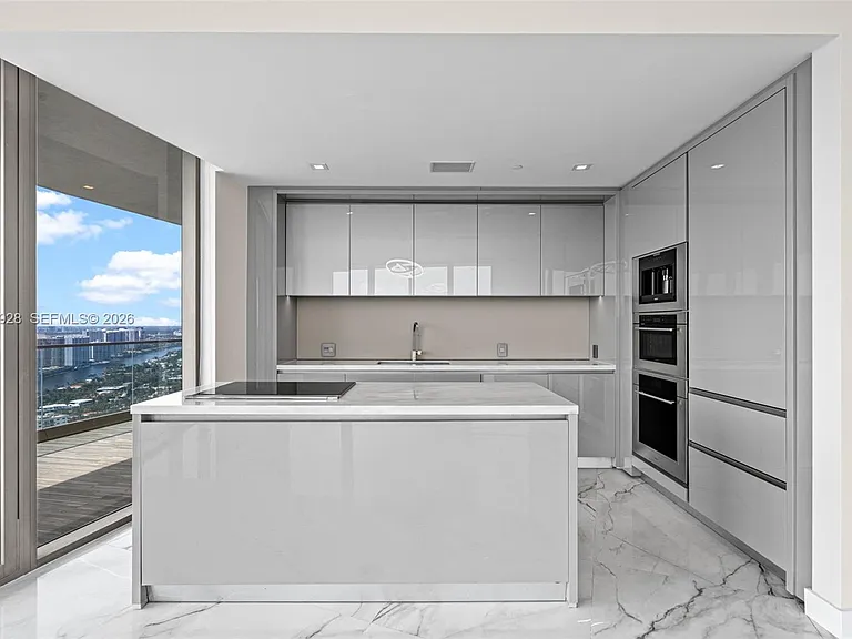 18975 Collins Ave #3605 — Photo 8