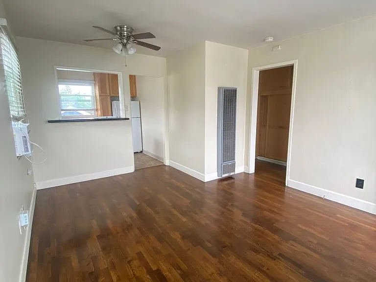 5057-5071 Lotus St — Photo 3