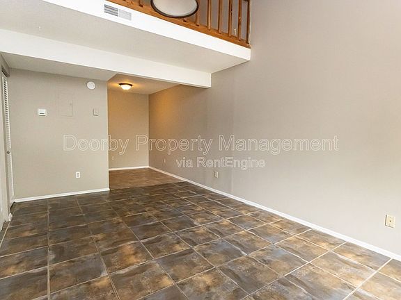 4th image of 3233 Conner St Unit 3235