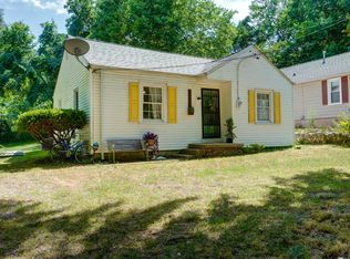 1222 W Kerr St, Springfield, MO 65803