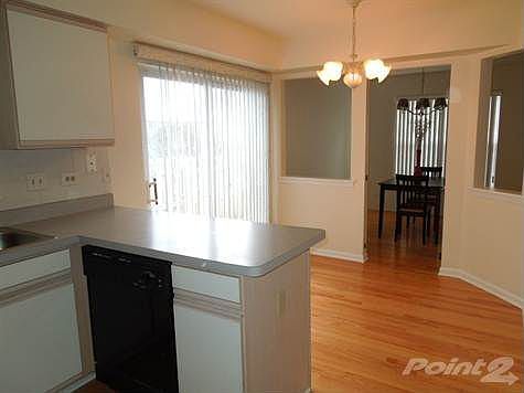 Kitchen to Eating Area