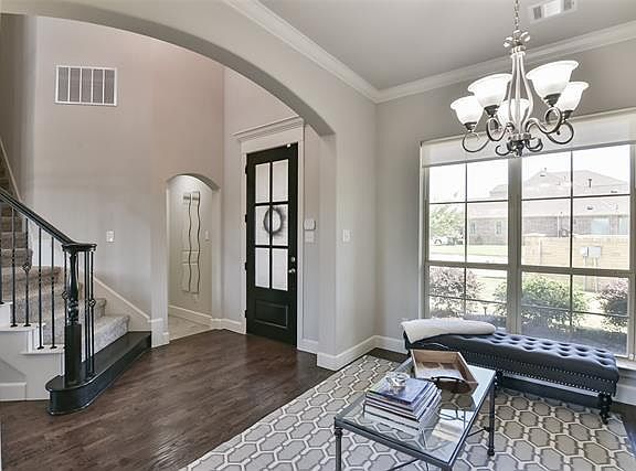 4th image of 6922 Golf Green Dr