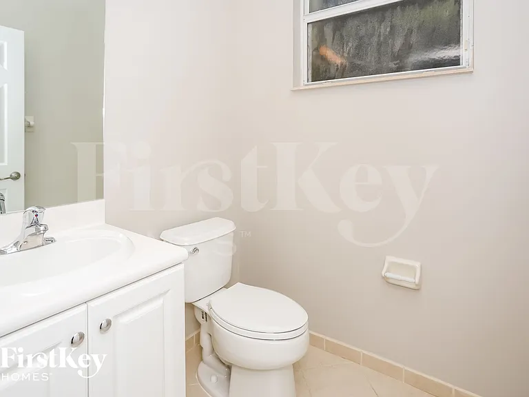 13090 SW 132nd Ter — Photo 14