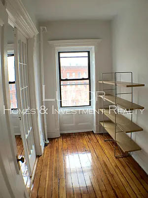 Rented by Luxor Homes & Investment Realty | media 34