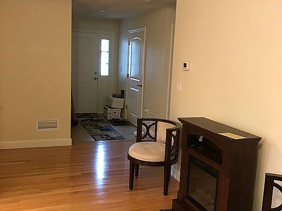 Foyer for front door