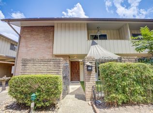 6338 Crab Orchard Rd, Houston, TX 77057