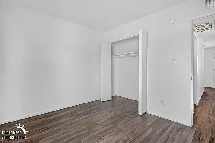 2209 W Belmont Ave #5 — Photo 15