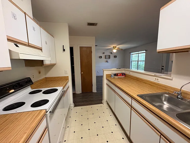 2609 Eddie Rd — Photo 8