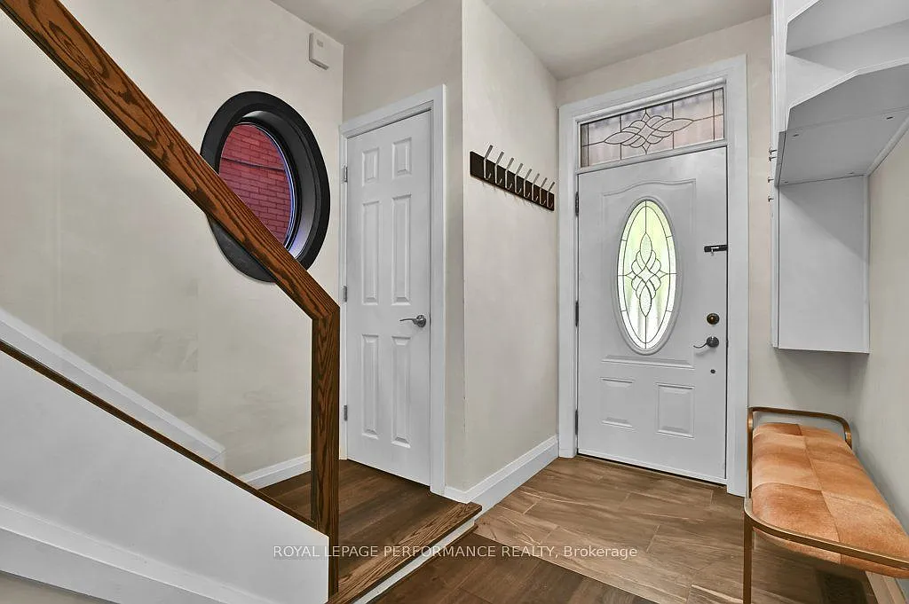 4 bed, $5,000 — Photo 4