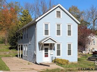 75 Diagonal St, Dubuque, IA 52001