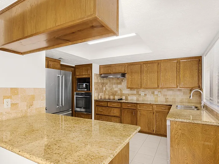 11426 Sageperry Dr — Photo 12