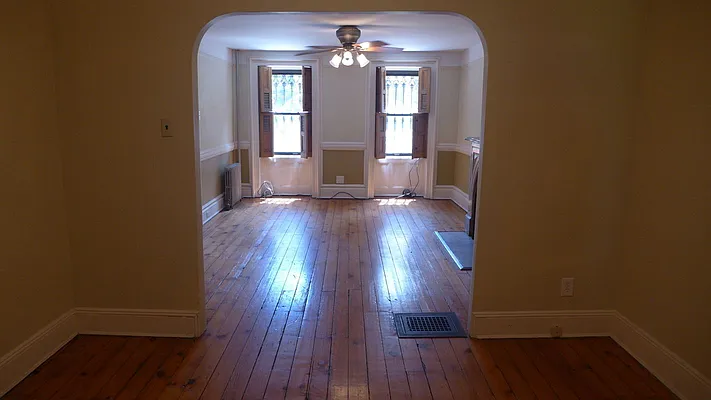 Rented by Garfield Realty  | media 14