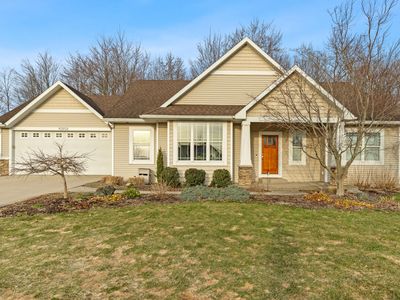 10302 Crabapple Ln, Zeeland, MI, 49464