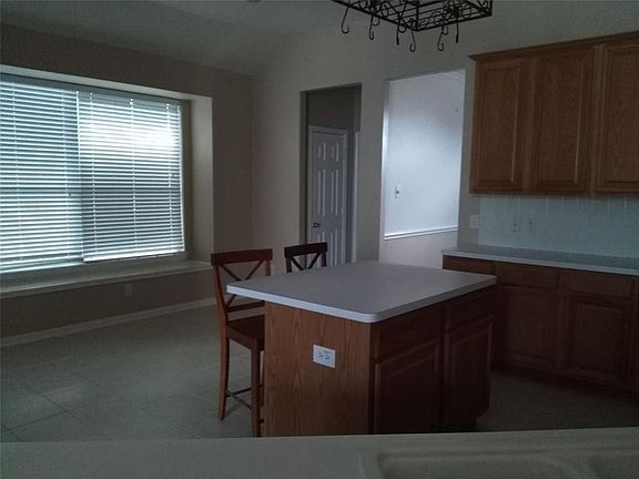 5th image of 1027 Norfolk Dr
