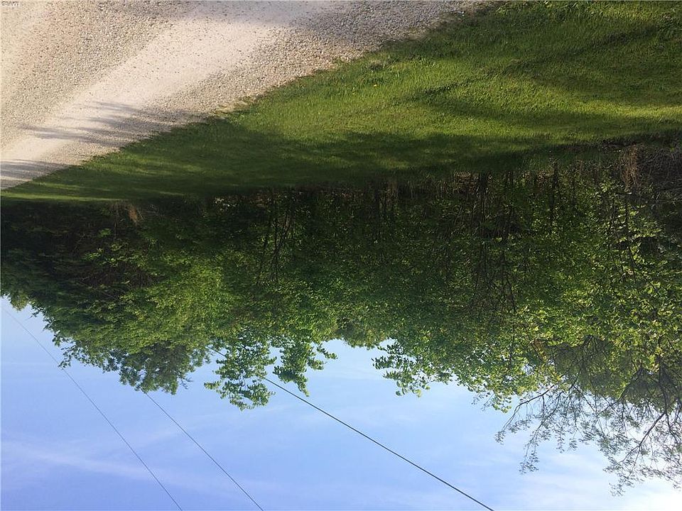 2nd image of 10464 Green Hills Ln