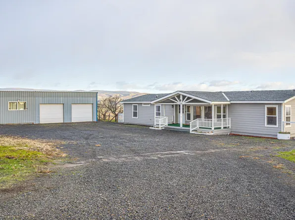 1421 Conrad Rd, Selah, WA 98942