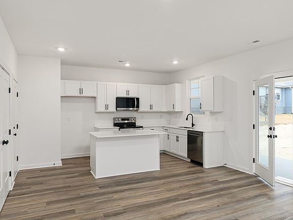 5th image of 264 Reece Rd
