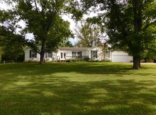 696 Baker Rd, Columbia, TN 38401