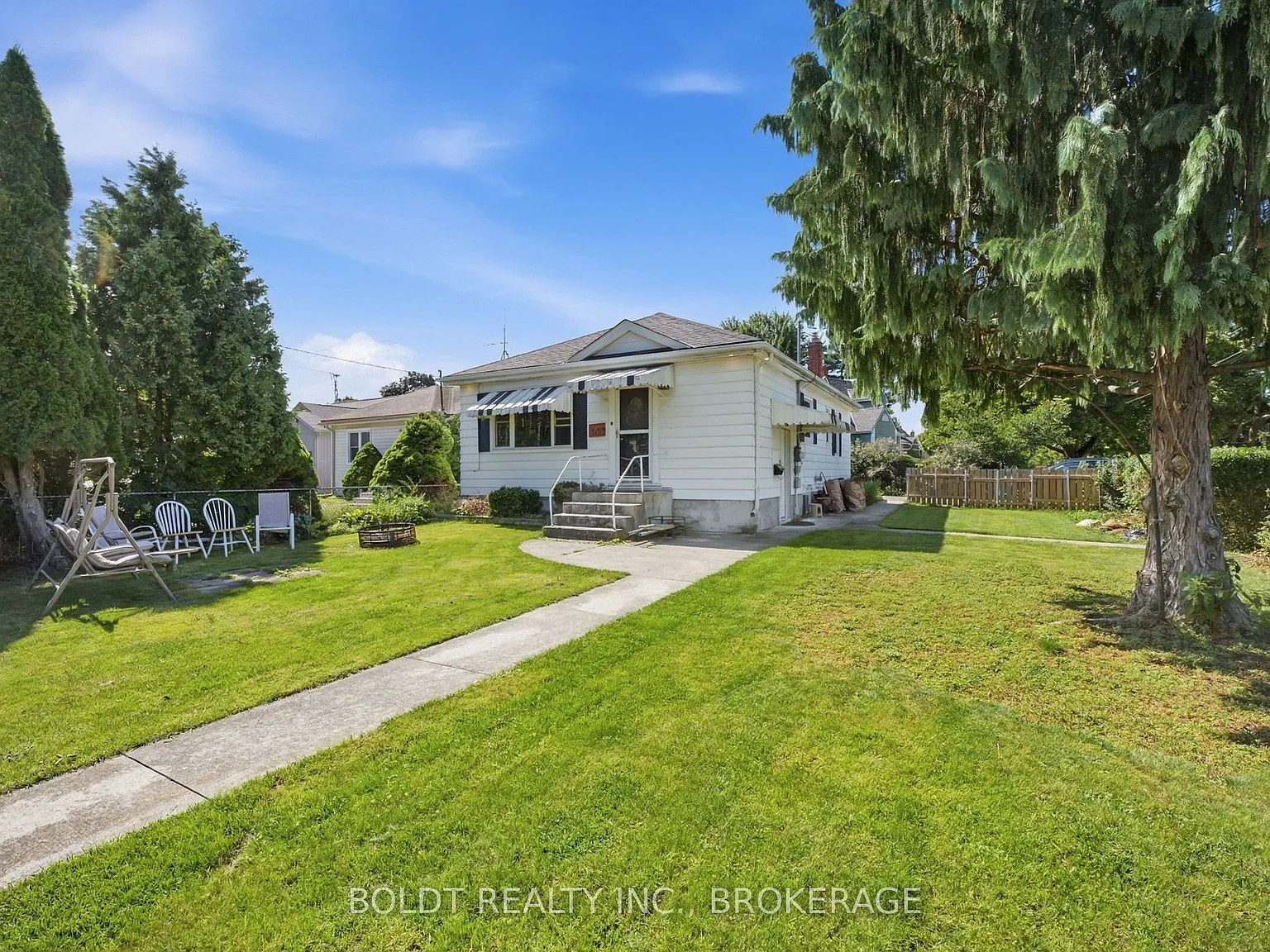 2 bed, $1,800 — Photo 2