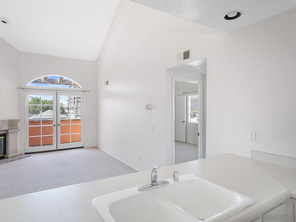 1st image of 3620 3rd Ave Unit 305