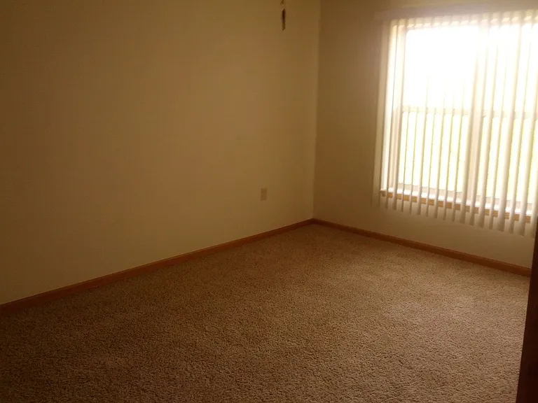 Pheasant Run Apartments — Photo 53