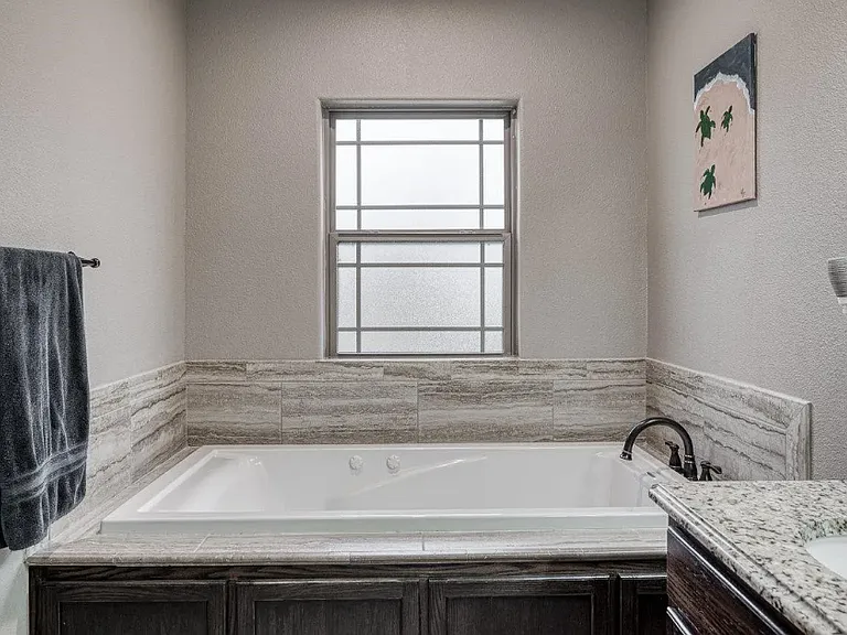 507 Canyon Creek Dr — Photo 22