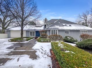 1108 Laurie Ln, Burr Ridge, IL 60527