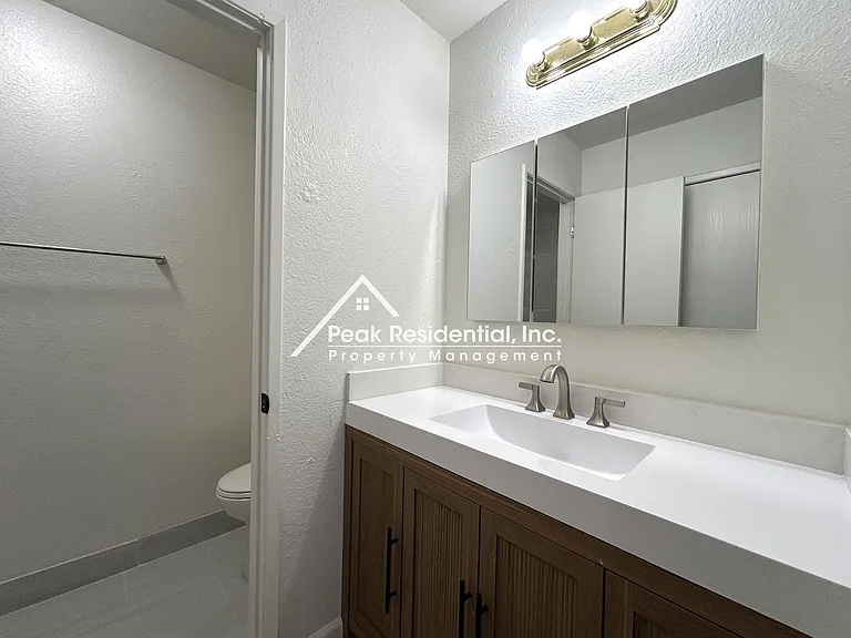 6328 Bonham Cir — Photo 25