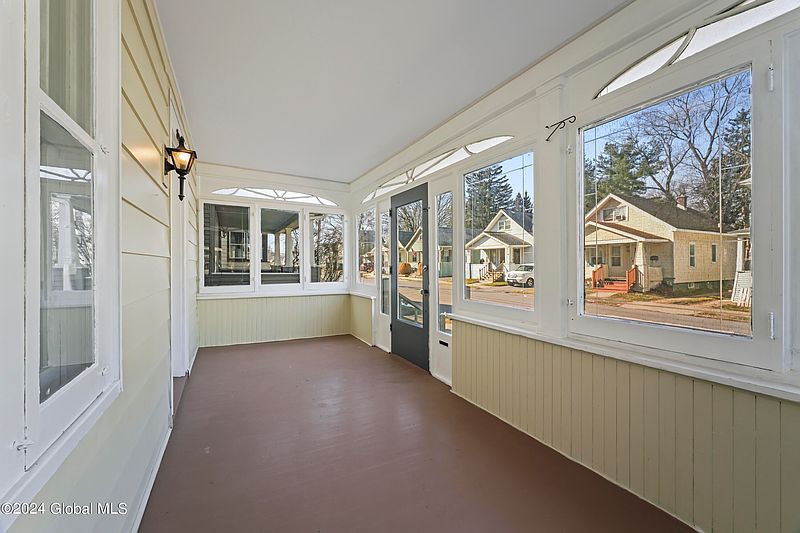 2nd image of 118 N Toll Street