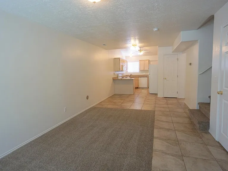 1580 W 1170 N — Photo 2