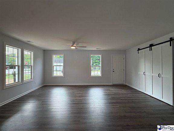 4th image of 519 S Main St