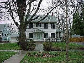 2nd image of 2710 Kingsford Dr