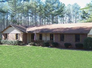 90 Hidden Lake Dr, Stockbridge, GA 30281