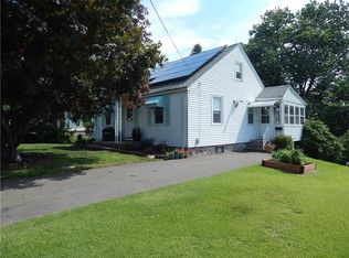 55 Douglas St, Southington, CT 06489
