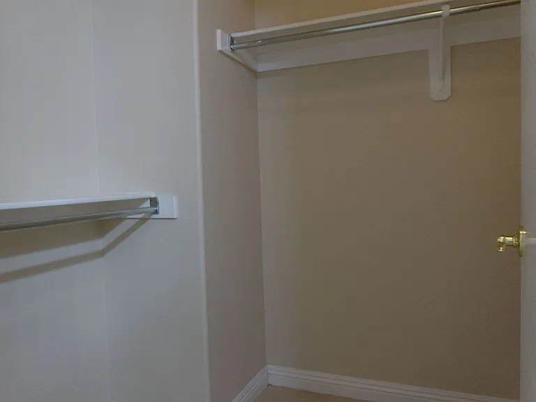 5258 Cedar Bridge Ct — Photo 16