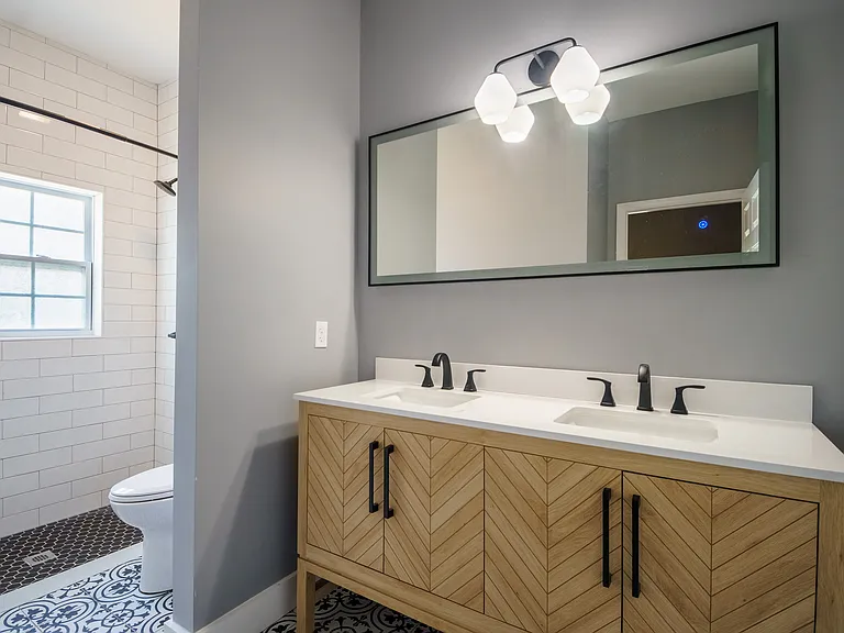 210 Parrotte Ct — Photo 45