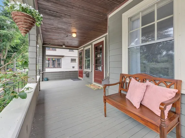 100 Melrose St Unit 100, Arlington, MA 02474