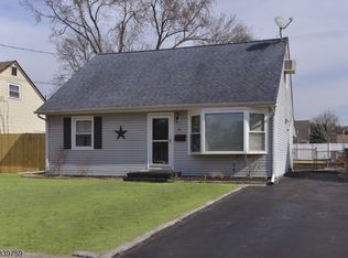 49 Central Ave, Pompton Lakes, NJ