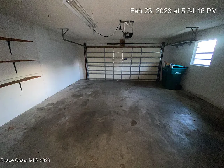 304 Darrow Ave — Photo 27