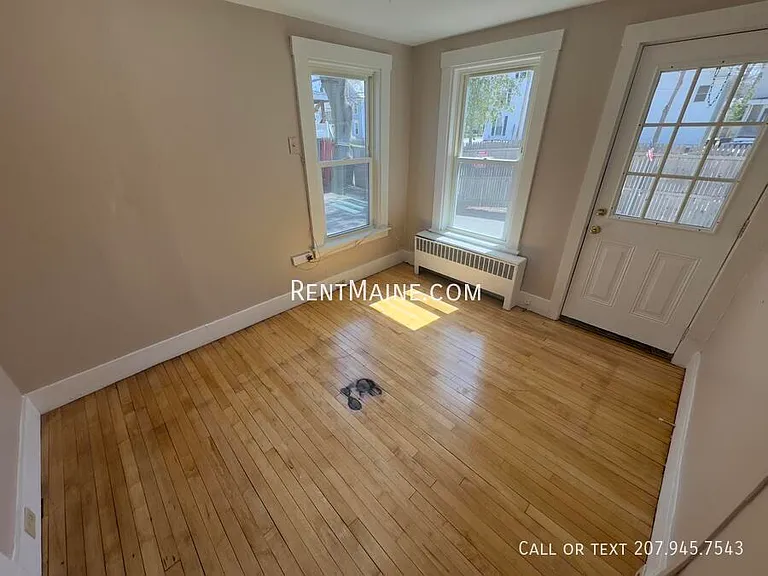 145 Essex St #B — Photo 3