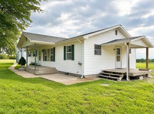 28205 State Highway D, Urbana, MO 65767