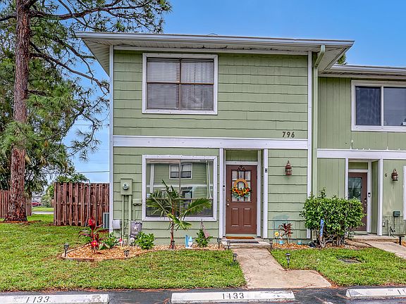 3rd image of 796 Hill Drive #H