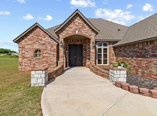 145 S Morgan Ave, Blanchard, OK 73010
