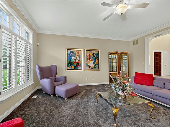 4th image of 9322 Timberline Way