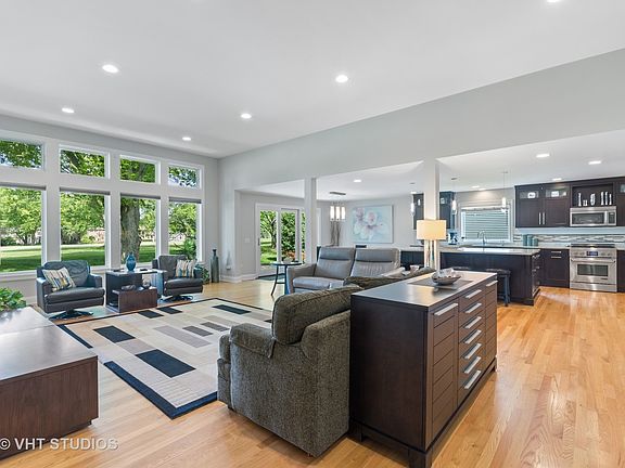 5th image of 1052 Royal Bombay Ct