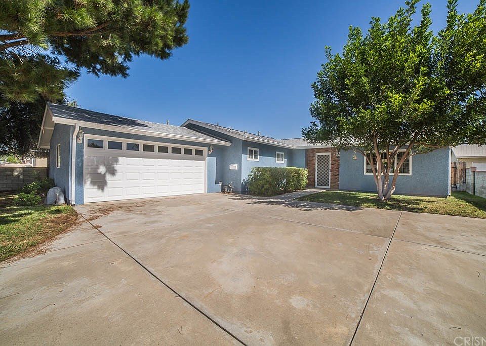 1st image of 8802 Valjean Ave