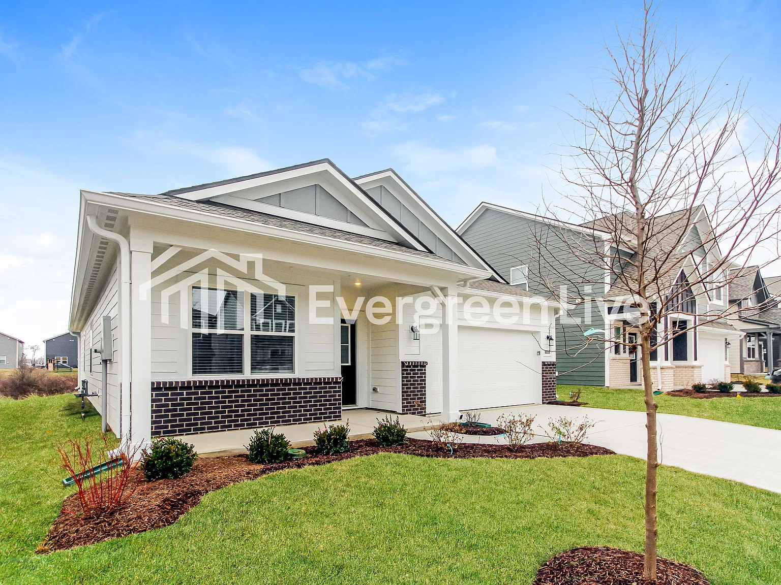 3 bed, 2.0 bath, 1673 sqft, $1,995 — Photo 2