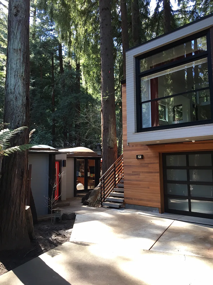 12 Ethel Ave photo 1