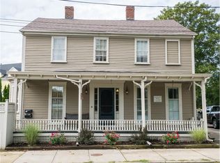 66 Farewell St #2, Newport, RI 02840