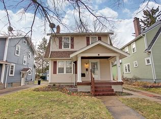 332 Peach Orchard Ave, Oakwood, OH 45419